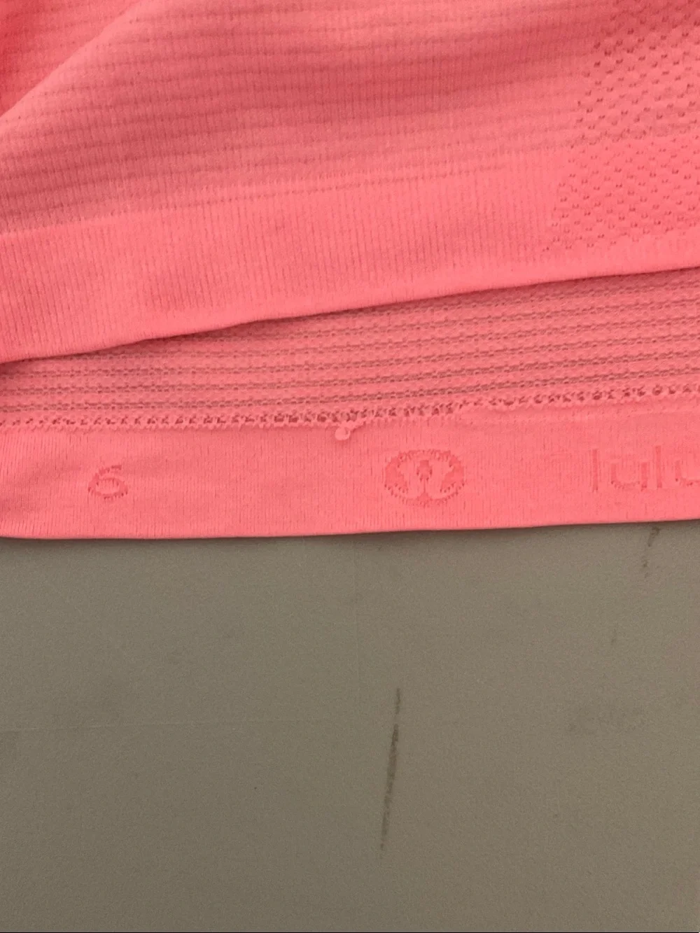 Lululemon Swiftly Tech Top Size‎ 6